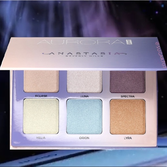 Anastasia Beverly Hills Other - 🎉HP🎉 Anastasia Aurora Glow Kit Palette